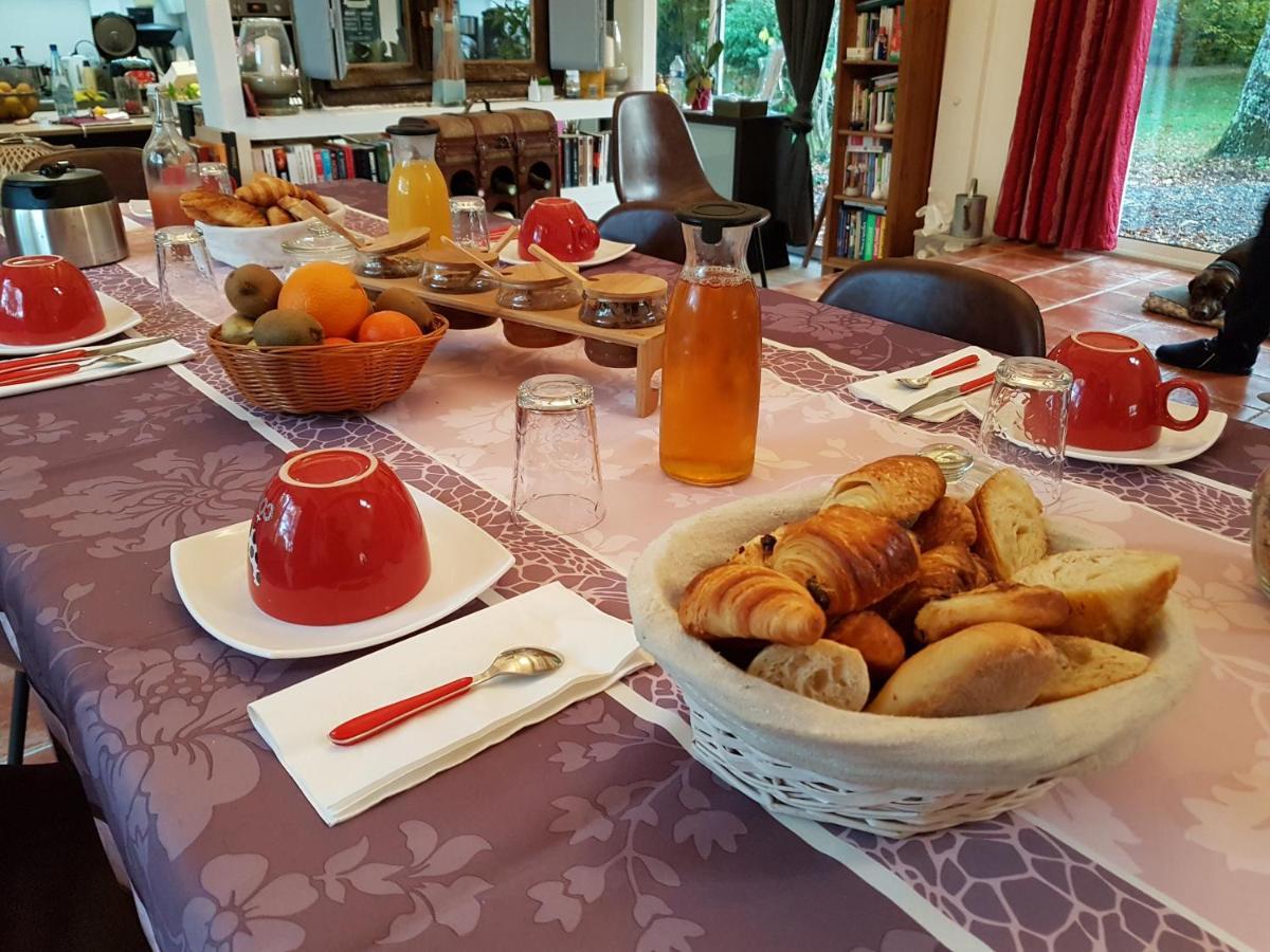 Domaine De Sahil Bed & Breakfast Saint-Romain-sur-Cher Екстериор снимка